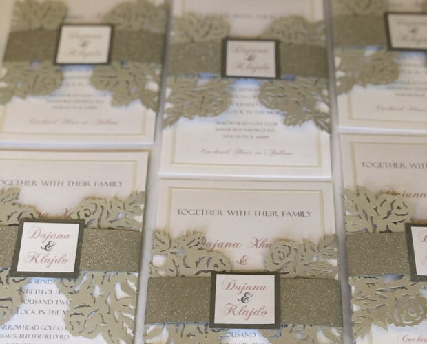 How to make laser cut wedding invitations with Cricut